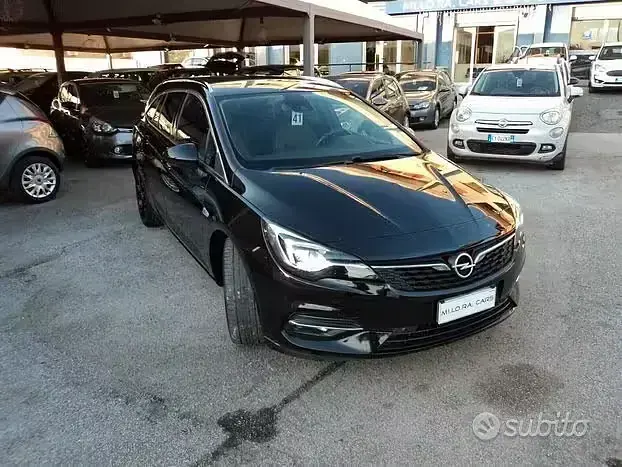 Usata Opel Astra 122 CV (89 kW) 2020 Nero Station wagon