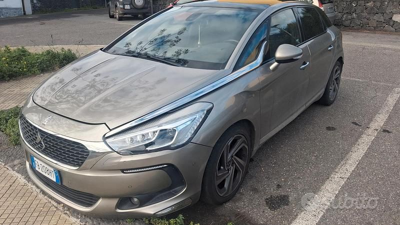 Usata DS Automobiles DS5 2015 Grigio Utilitaria