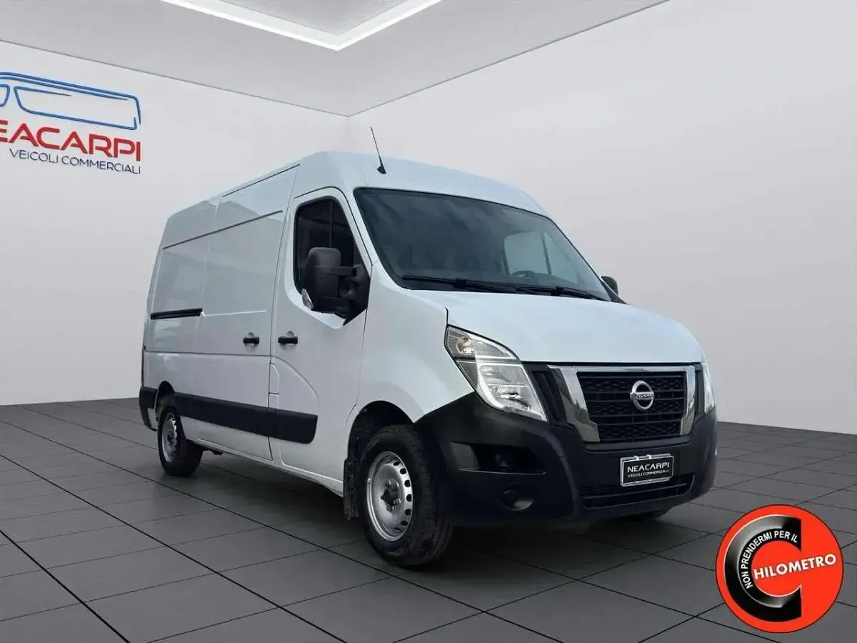 Usata Nissan Interstar Acenta 135 CV (99 kW) 2022 Bianco Furgone