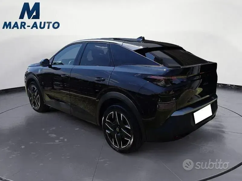 Usata Peugeot 3008 Allure 136 CV (100 kW) 2024 Nero SUV