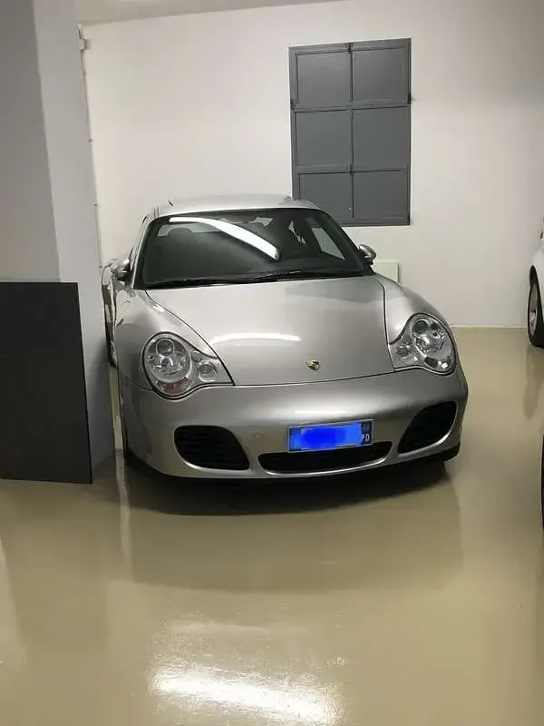 Usata Porsche 911 Carrera 4S 320 CV (235 kW) 2002 Coupé
