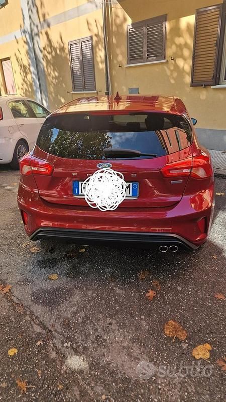 Usata Ford Focus ST-Line 120 CV (88 kW) 2019 Rosso Berlina