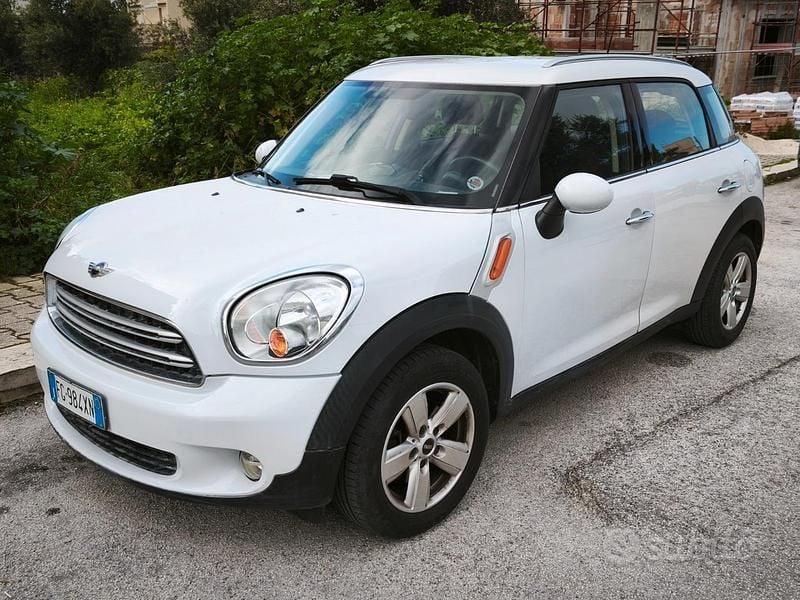 Usata 2017 Mini Countryman SUV | 13.400 € (Super prezzo) - Immagine 1/4