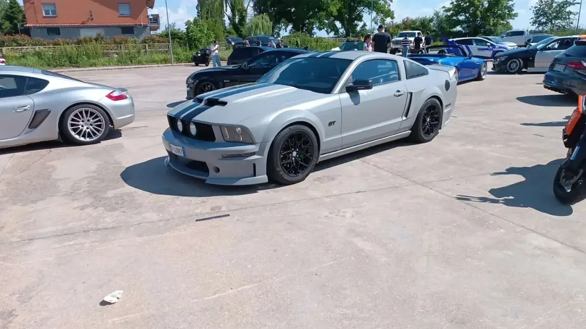 Usata Ford Mustang 305 CV (224 kW) 2006
