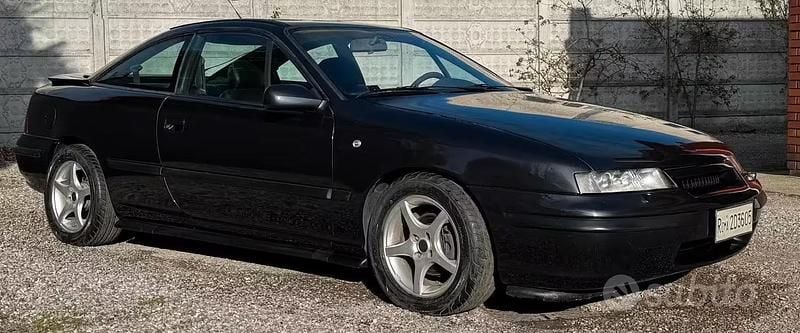 Usata Opel Calibra 150 CV (110 kW) 1991 Nero Coupé