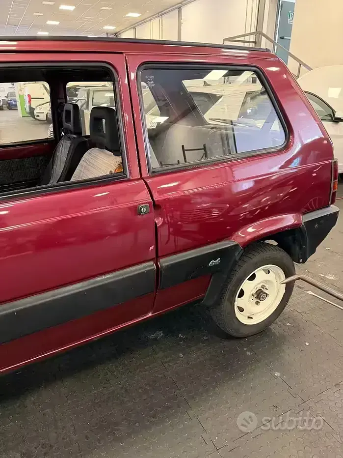 Usata Fiat Panda 4x4 50 CV (36 kW) 1992 Rosso Utilitaria
