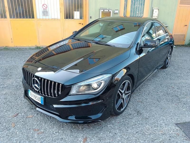 Usata Mercedes CLA220 Premium 177 CV (130 kW) 2016 Nero Berlina
