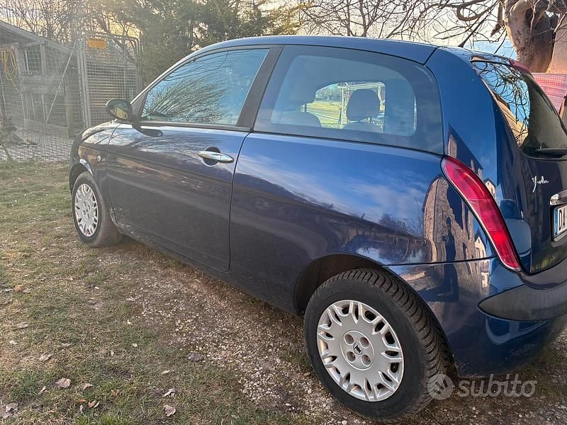 Usata Lancia Ypsilon 2006 Blu Utilitaria
