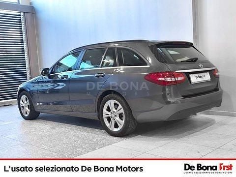 Usata Mercedes 200 Business 184 CV (135 kW) 2016 Grigio Station wagon