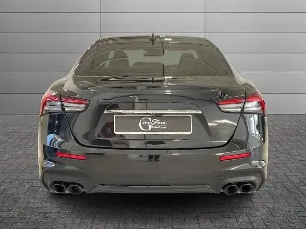 Usata Maserati Ghibli 430 CV (316 kW) 2022 Nero Berlina