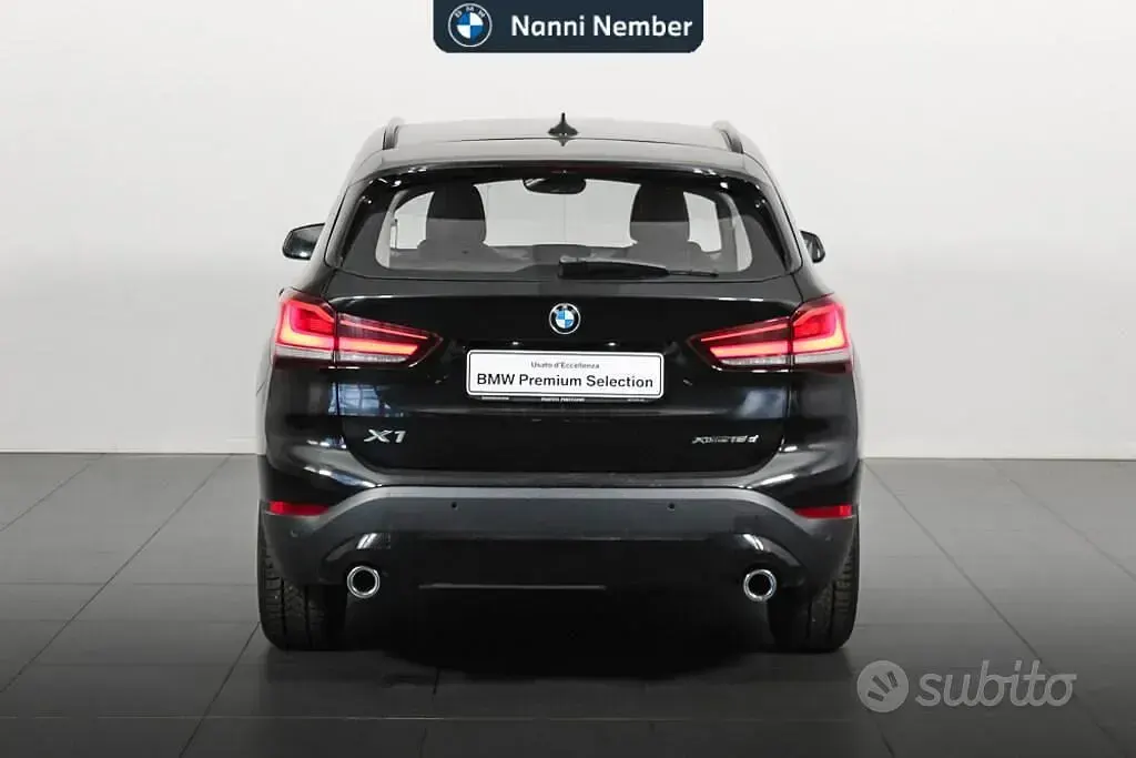 Usata BMW X1 Advantage 150 CV (110 kW) 2022 Black pastello SUV