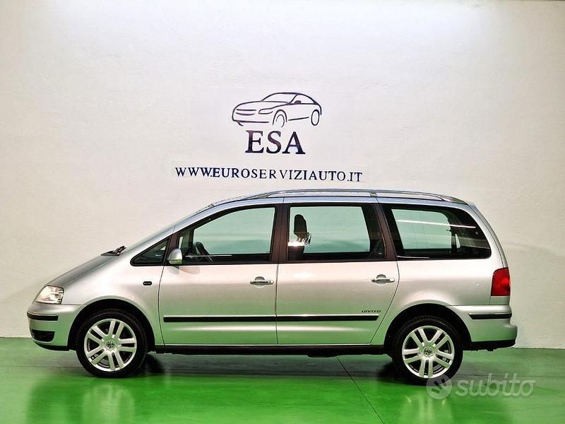 Usata VW Sharan Freestyle 140 CV (102 kW) 2008 Grigio Monovolume