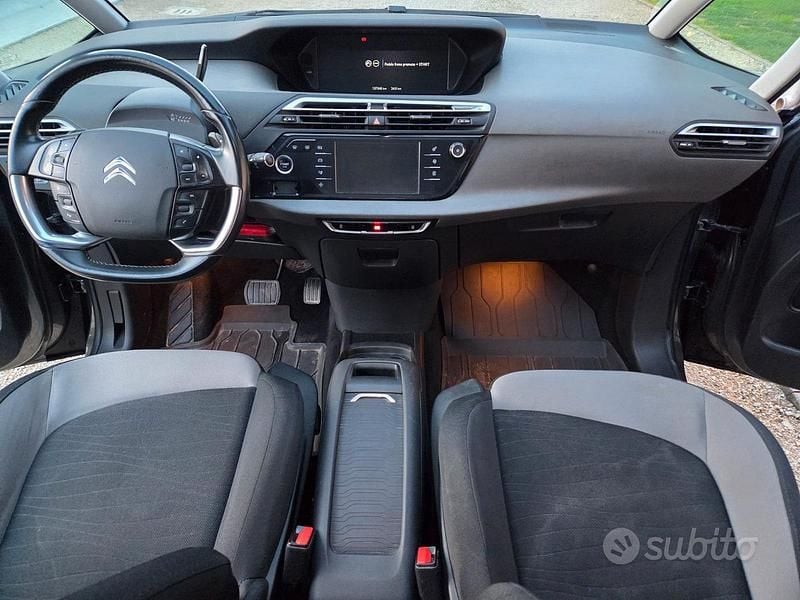 Usata Citroën Grand C4 Picasso 120 CV (88 kW) 2016 Grigio Monovolume