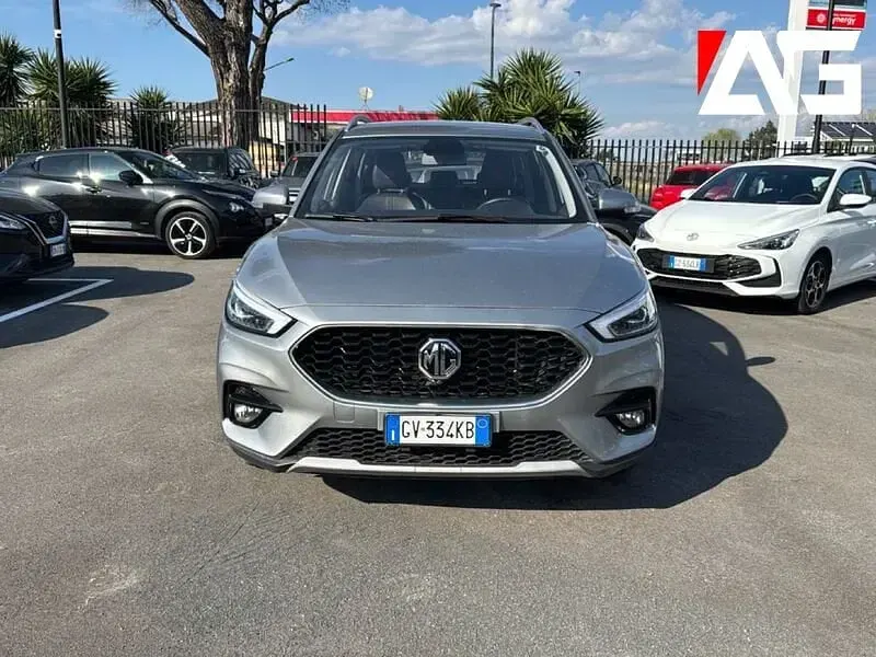 Usata MG ZS Luxury 106 CV (77 kW) 2024 Grigio SUV