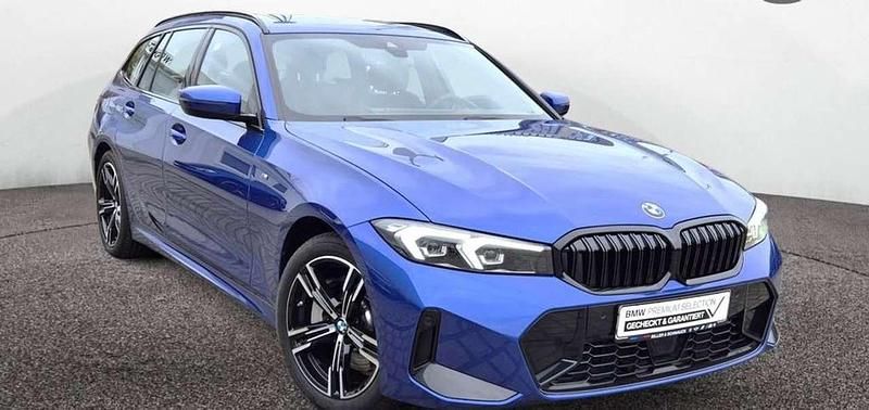 Usata BMW 330 M Sport 245 CV (180 kW) 2024 Blu/azzurro Station wagon