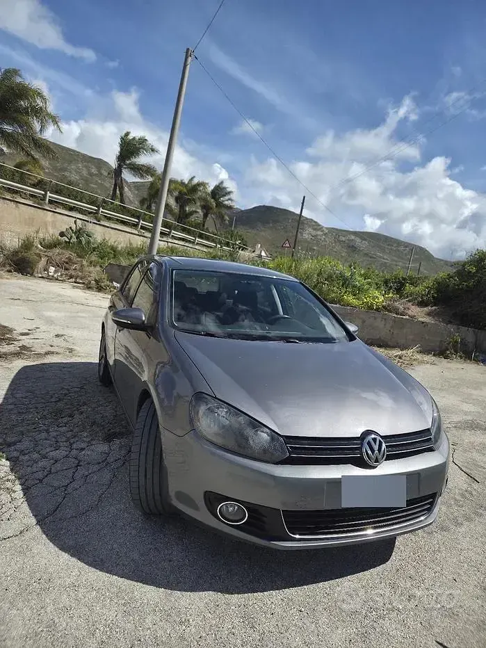 Usata VW Golf VI 110 CV (80 kW) 2008 Grigio Utilitaria