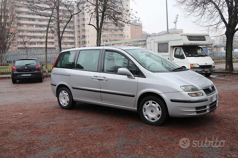 Usata Fiat Ulysse 2008 Grigio Monovolume