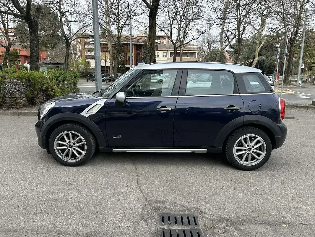 Usata Mini Cooper D Countryman 111 CV (81 kW) 2017 Blu/azzurro SUV