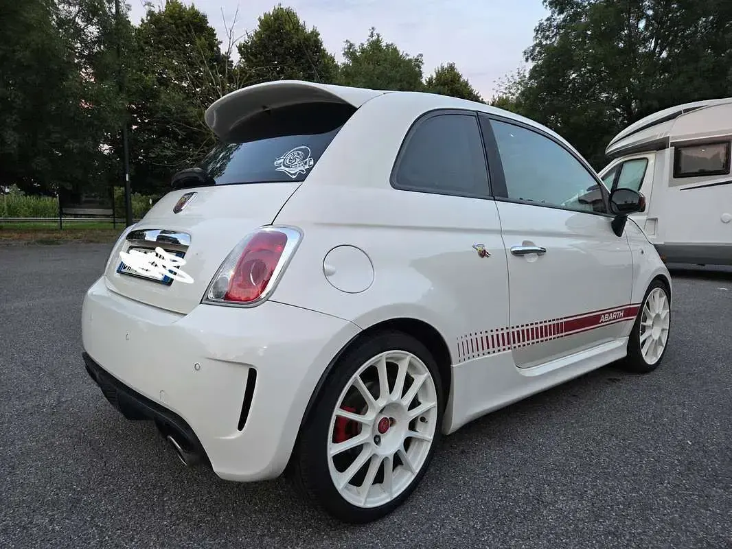 Usata Abarth 500 Esseesse 135 CV (99 kW) 2009 Utilitaria