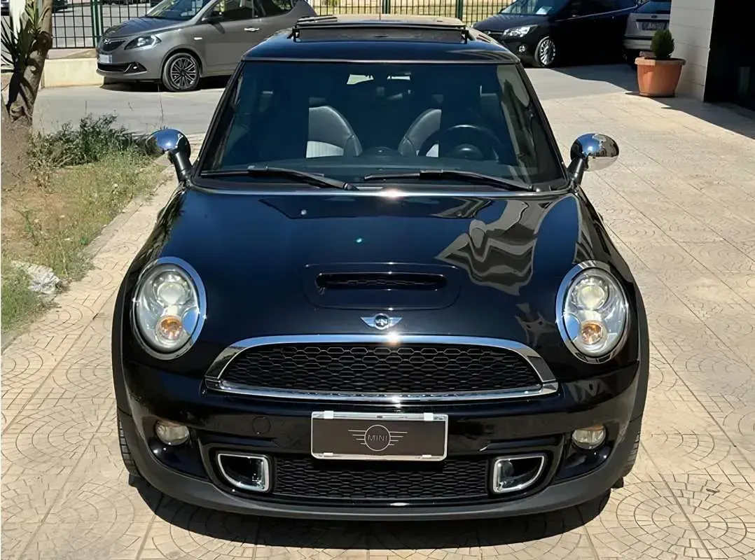Usata Mini Cooper SD 143 CV (105 kW) 2012 Utilitaria