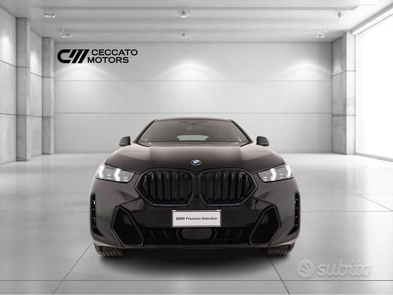 Begagnad BMW X6 M Sport 298 HK (219 kW) 2025 Svart SUV