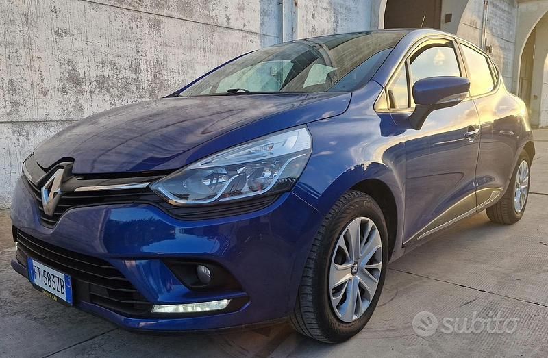 Usata Renault Clio IV 90 CV (66 kW) 2019 Blu Utilitaria
