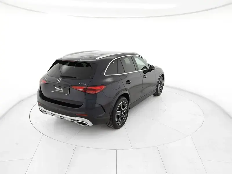 Usata Mercedes GLC220 Advanced 197 CV (144 kW) 2023 Blu/azzurro SUV