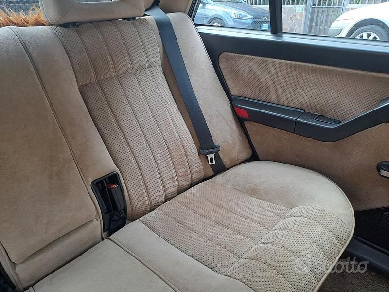 Usata Lancia Dedra 109 CV (80 kW) 1992 Grigio Berlina