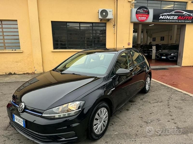 Usata VW Golf VII Executive 110 CV (80 kW) 2018 Nero Berlina
