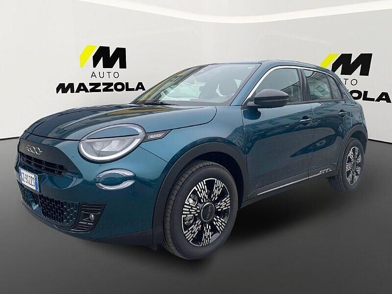 Nuova Fiat 600 145 CV (106 kW) 2025 Blu SUV