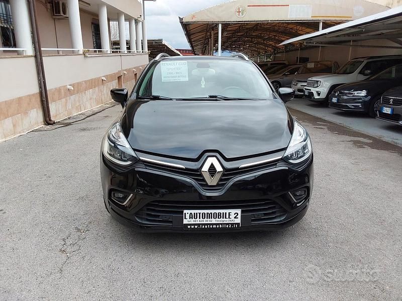 Usata Renault Clio GrandTour Intens 115 CV (84 kW) 2020 Nero Station wagon