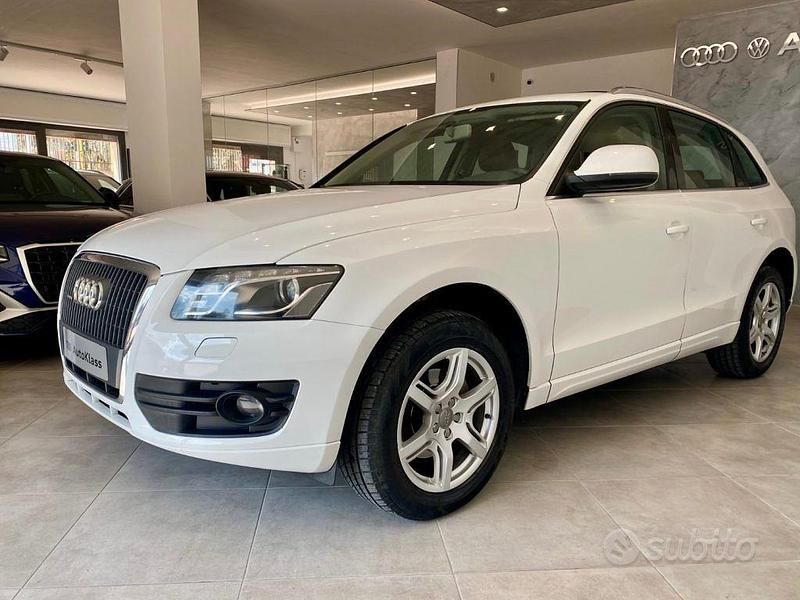 Usata Audi Q5 Exclusive 170 CV (125 kW) 2011 Bianco SUV