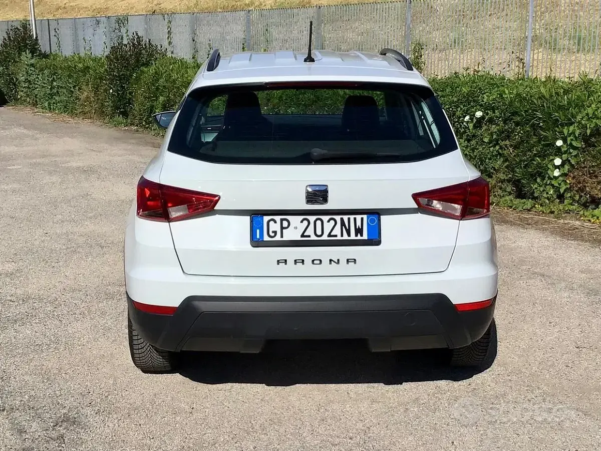 Usata Seat Arona Style 95 CV (69 kW) 2020 Bianco SUV