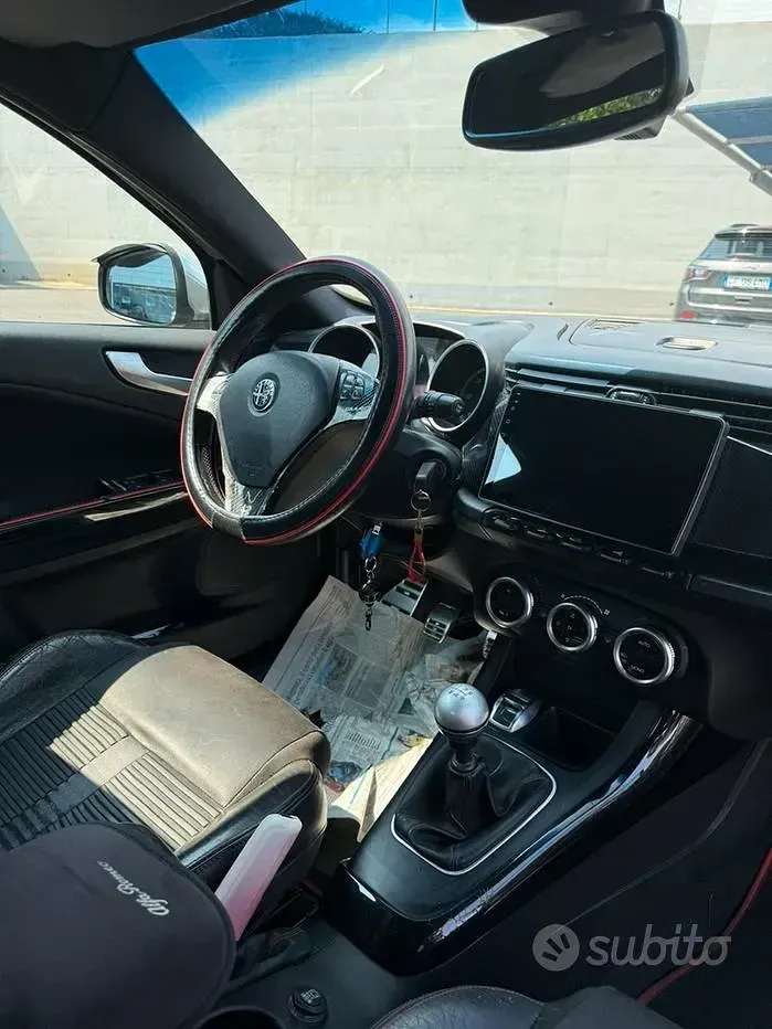 Usata Alfa Romeo Giulietta 140 CV (102 kW) 2011 Nero Utilitaria