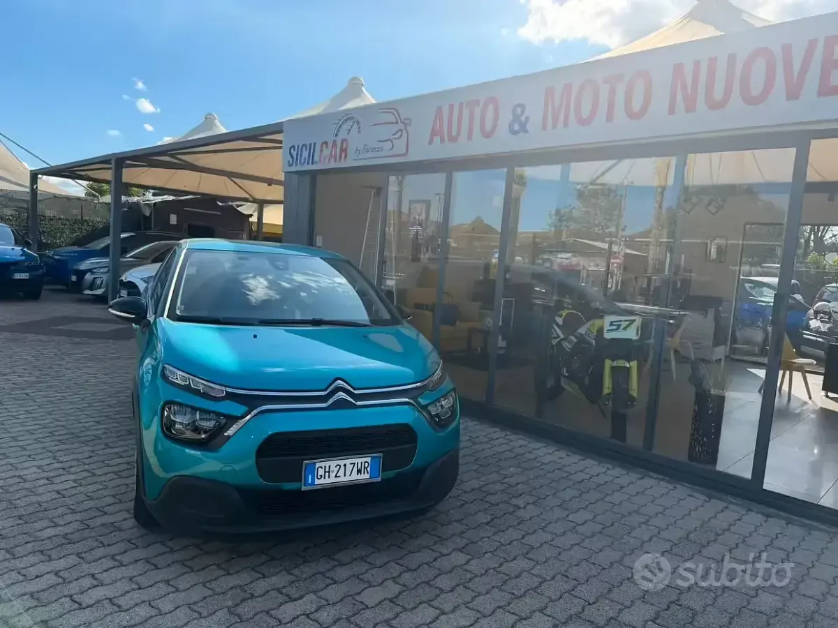 Usata Citroën C3 Shine 102 CV (75 kW) 2022 Blu Utilitaria