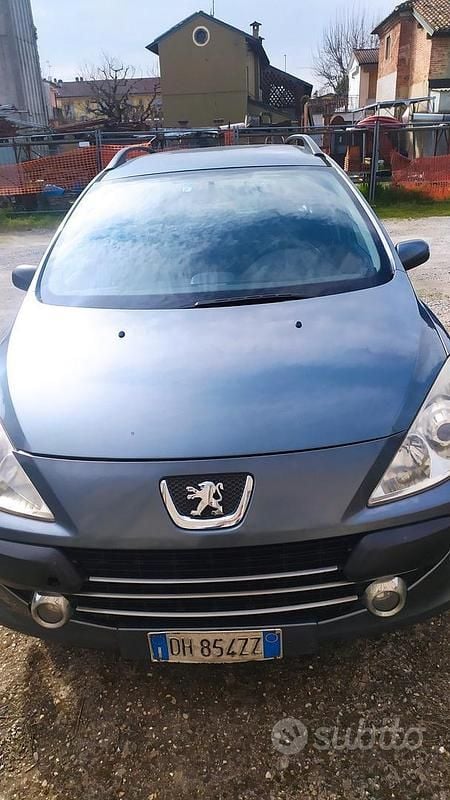 Usata Peugeot 307 110 CV (80 kW) 2006 Grigio Station wagon