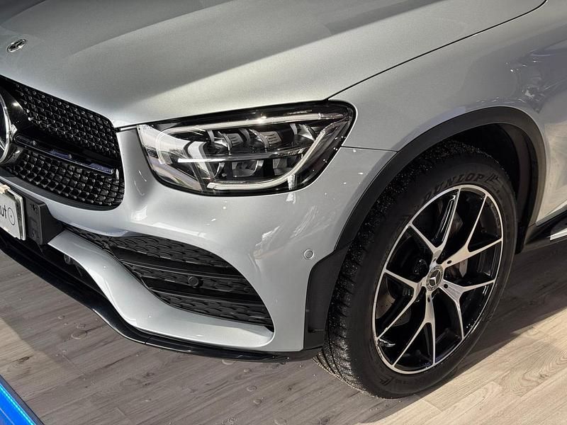 Usata Mercedes GLC220 Premium Plus 194 CV (142 kW) 2023 Argento SUV