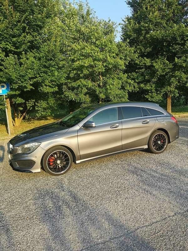 Usata Mercedes CLA220 Shooting Brake Premium 177 CV (130 kW) 2016 Station wagon