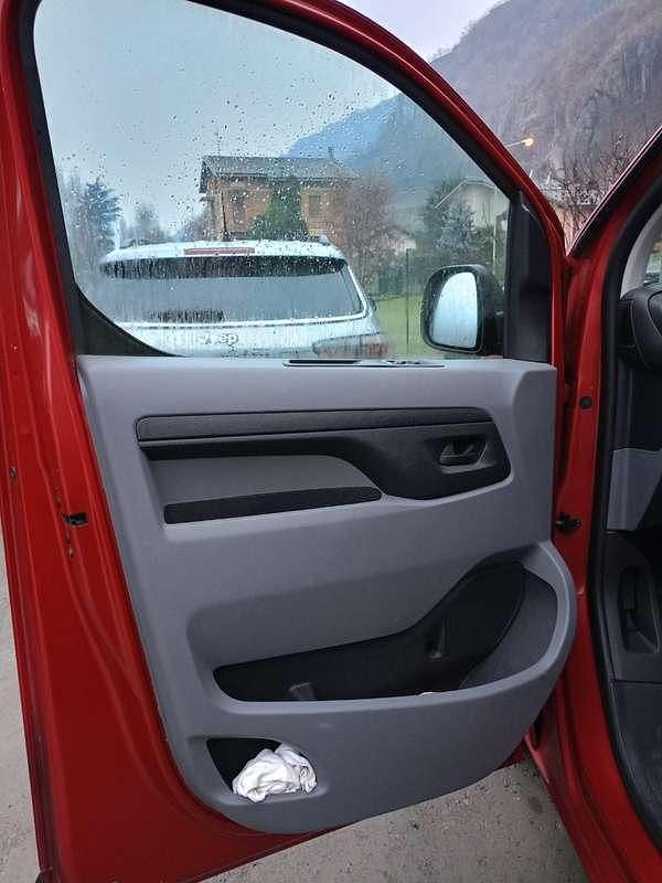 Usata Peugeot Expert 150 CV (110 kW) 2020 Rosso Furgone