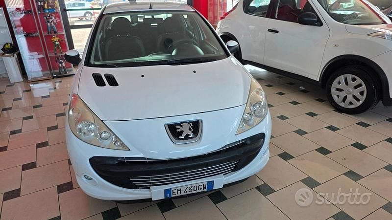 Usata Peugeot 206+ 70 CV (51 kW) 2012 Bianco Utilitaria