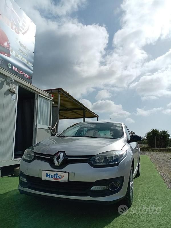 Usata Renault Mégane 110 CV (80 kW) 2015 Grigio Berlina