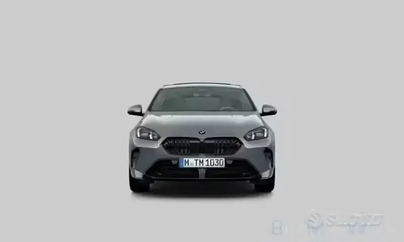 Usata BMW 120 Performance 163 CV (119 kW) 2025 Grigio Utilitaria
