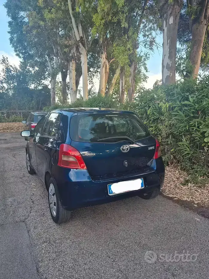 Usata Toyota Yaris 65 CV (47 kW) 2006 Berlina