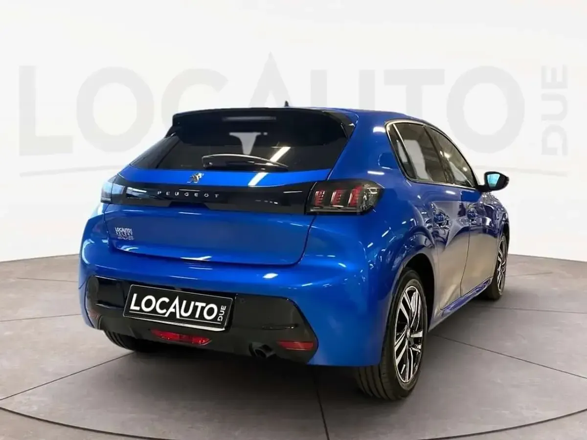 Usata Peugeot 208 Allure 101 CV (74 kW) 2023 Blu Utilitaria