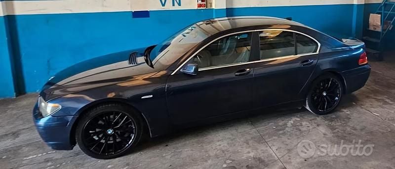 Usata BMW 730 230 CV (169 kW) 2003 Blu Berlina