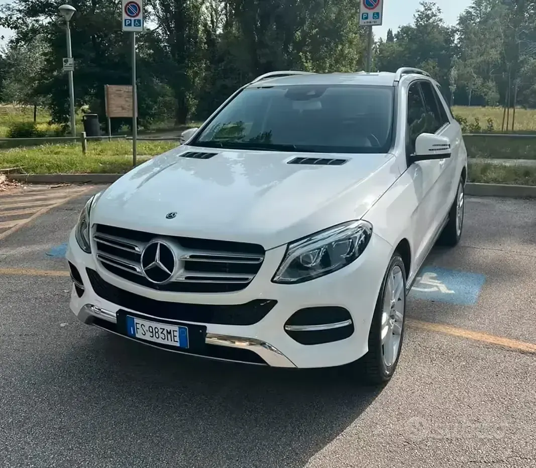 Usata Mercedes GLE250 204 CV (150 kW) 2018 Bianco SUV