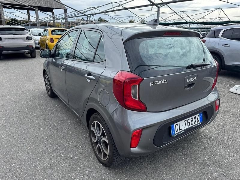 Usata Kia Picanto Style 67 CV (49 kW) 2023 Astro grey Utilitaria