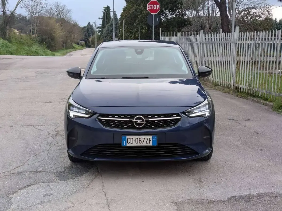 Usata Opel Corsa Elegance 75 CV (55 kW) 2021 Blu/azzurro Utilitaria