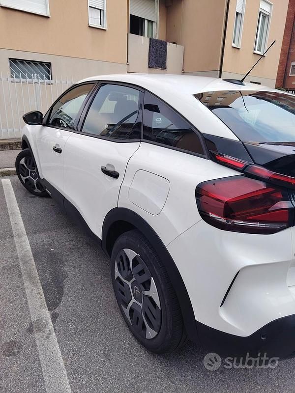 Usata Citroën C4 131 CV (96 kW) 2022 SUV