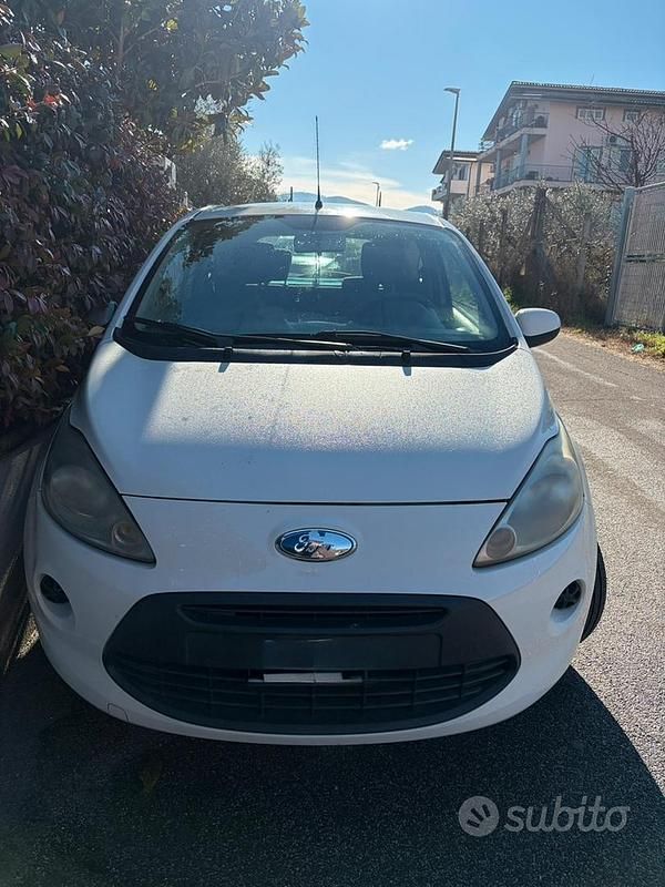 Usata Ford Ka 69 CV (50 kW) 2009 Bianco Utilitaria